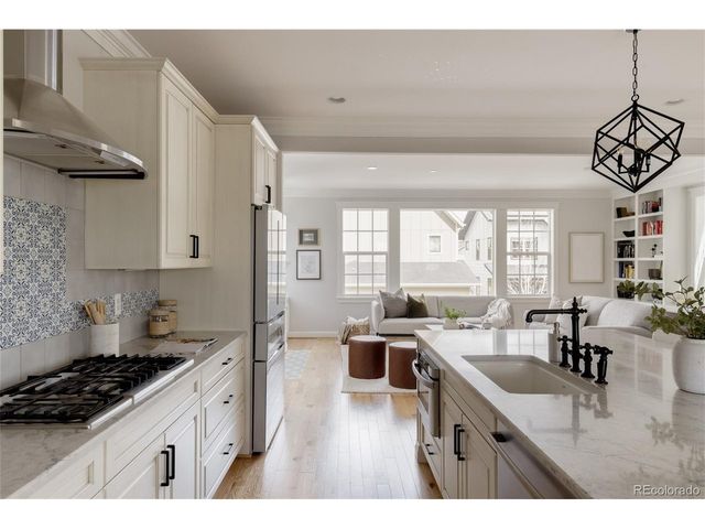 9639 E 59th North Pl, Denver, CO 80238