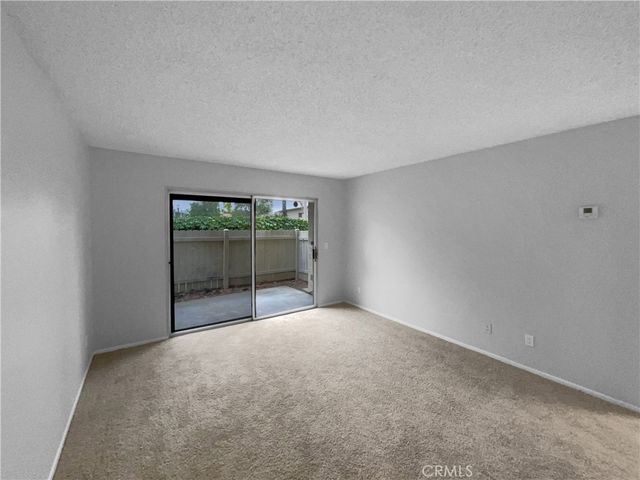 1800 E Old Ranch Apt 161 Road, Colton, CA 92324