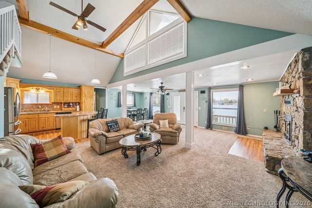 55881 E 316 Road, Jay, OK 74346