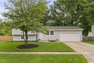 442 Hilltop Drive, Pickerington, OH 43147