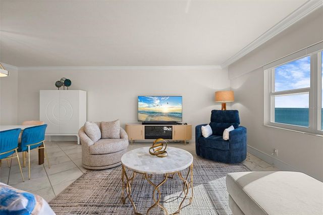 1750 BENJAMIN FRANKLIN DRIVE 8D, Sarasota, FL 34236