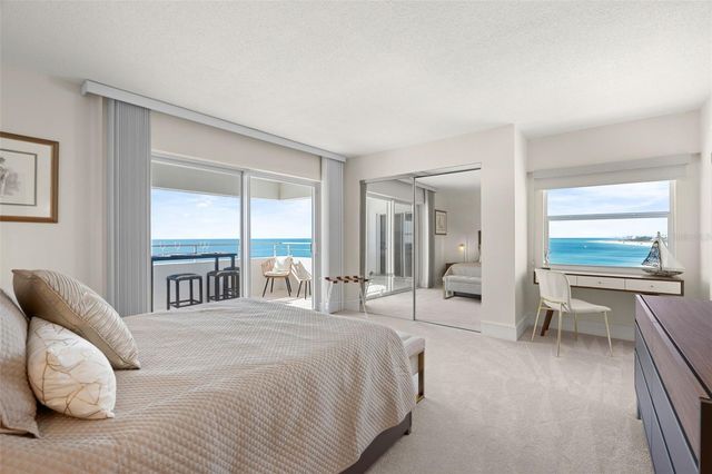 1750 BENJAMIN FRANKLIN DRIVE 8D, Sarasota, FL 34236