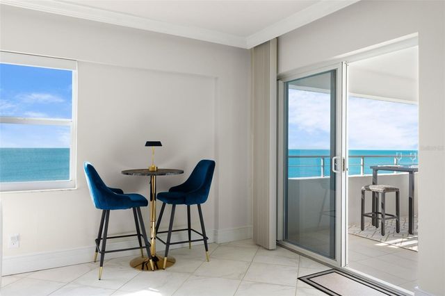 1750 BENJAMIN FRANKLIN DRIVE 8D, Sarasota, FL 34236