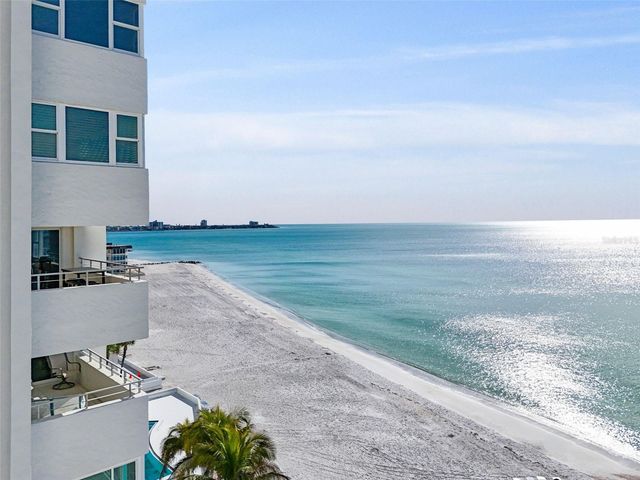 1750 BENJAMIN FRANKLIN DRIVE 8D, Sarasota, FL 34236