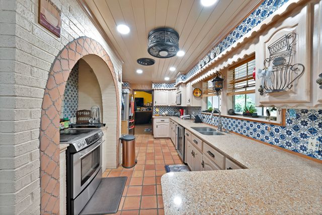 8445 S Fm 730, Boyd, TX 76023