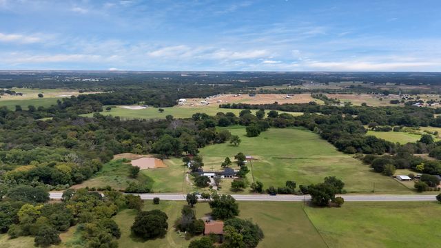 8445 S Fm 730, Boyd, TX 76023