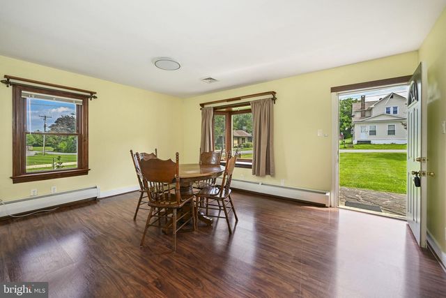 408 ELWYN TER, Manheim, PA 17545