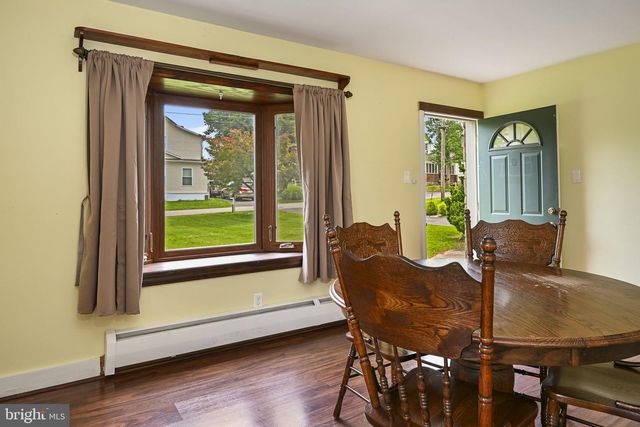 408 ELWYN TER, Manheim, PA 17545