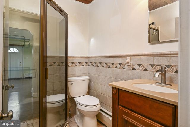 408 ELWYN TER, Manheim, PA 17545