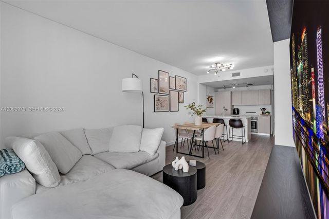 501 NE 31st St 3704, Miami, FL 33137