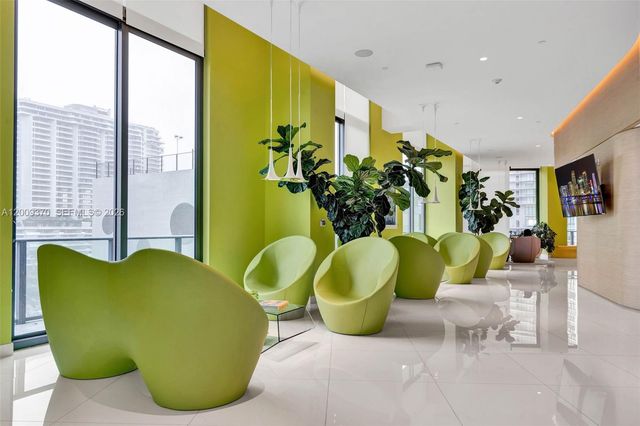 501 NE 31st St 3704, Miami, FL 33137