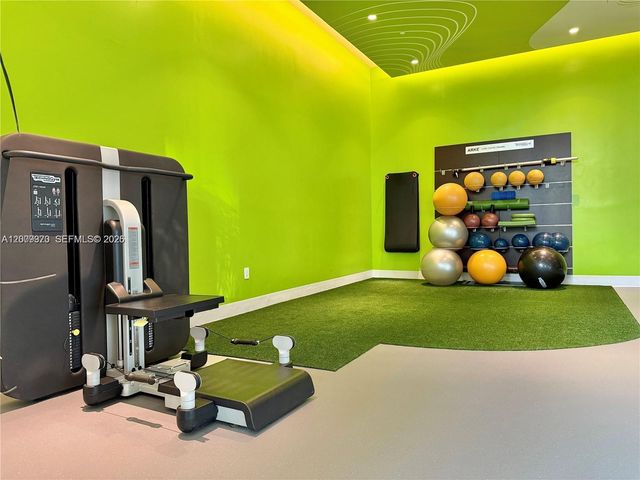 501 NE 31st St 3704, Miami, FL 33137