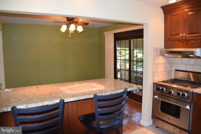 1305 WHITFIELD BLVD, Reading, PA 19609