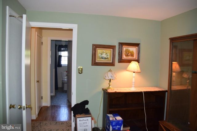 1305 WHITFIELD BLVD, Reading, PA 19609