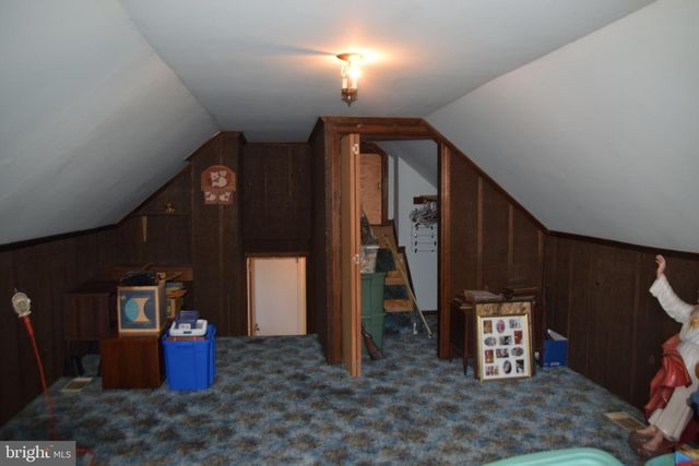 1305 WHITFIELD BLVD, Reading, PA 19609