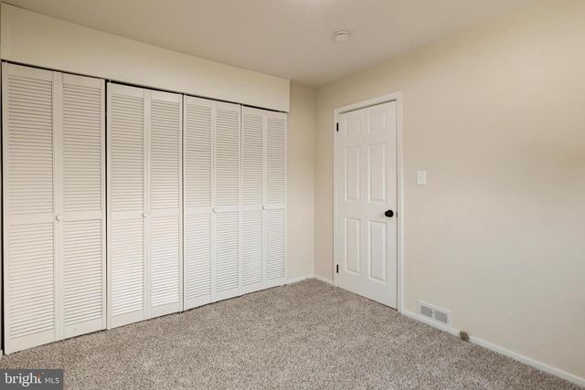 20 MERRY RD, Newark, DE 19713
