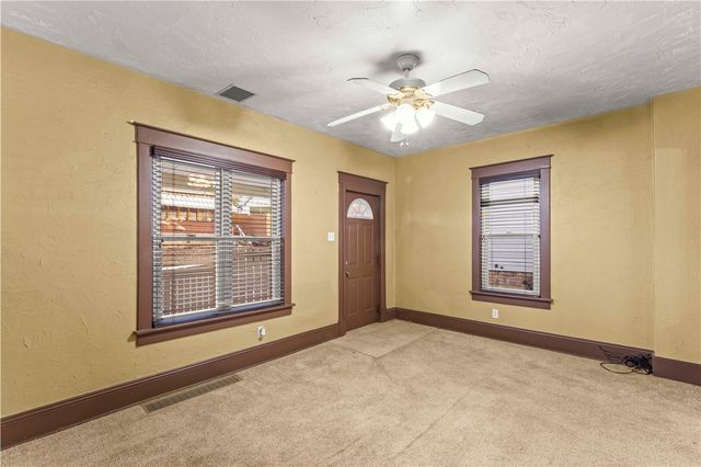 800 Romine Ave, Port Vue, PA 15133