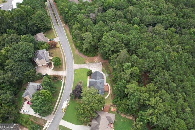 1001 Ashfern Walk, Woodstock, GA 30189