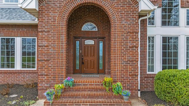 787 County Road 1280, West Plains, MO 65775