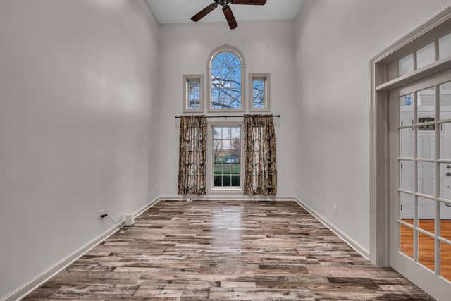 787 County Road 1280, West Plains, MO 65775