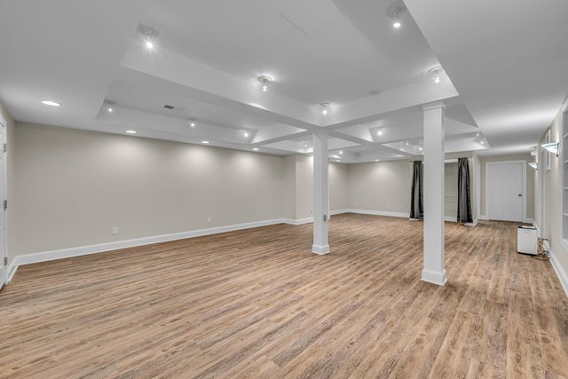 787 County Road 1280, West Plains, MO 65775