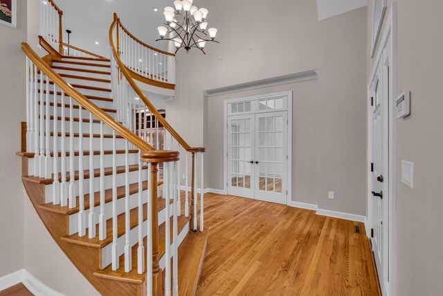 787 County Road 1280, West Plains, MO 65775