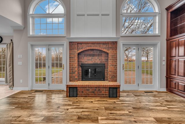 787 County Road 1280, West Plains, MO 65775