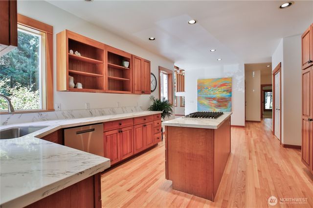 4896 Lucy Lane, Langley, WA 98260