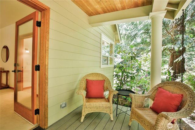 4896 Lucy Lane, Langley, WA 98260