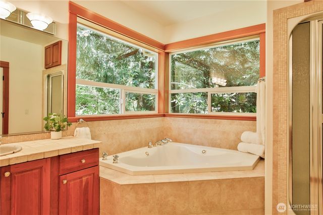 4896 Lucy Lane, Langley, WA 98260