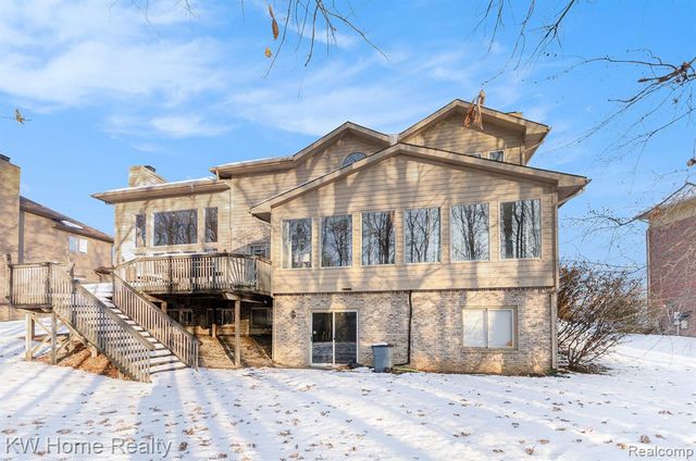 7143 Yarmouth Court, West Bloomfield, MI 48322