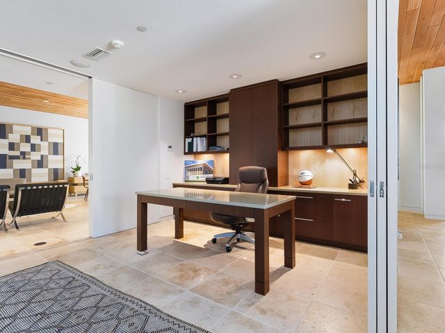 1404 KENILWORTH STREET, Sarasota, FL 34231