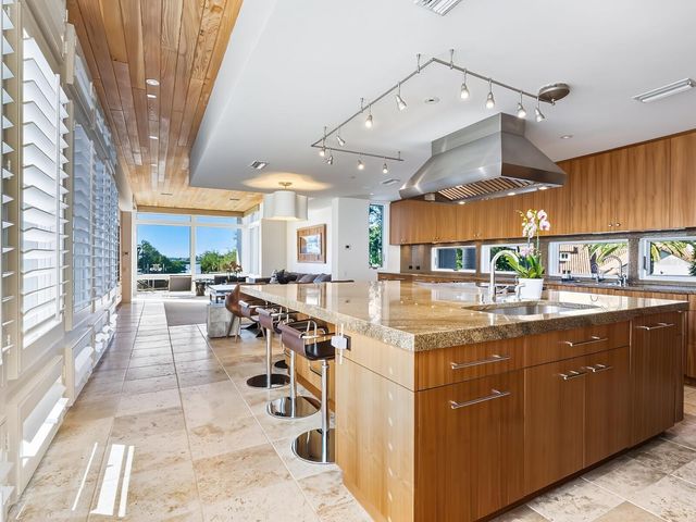 1404 KENILWORTH STREET, Sarasota, FL 34231