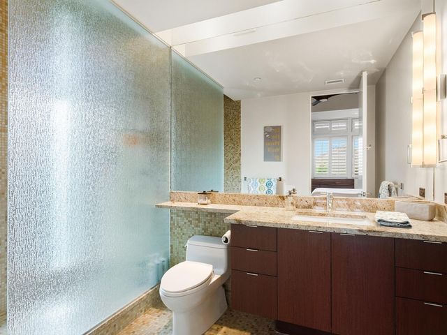 1404 KENILWORTH STREET, Sarasota, FL 34231