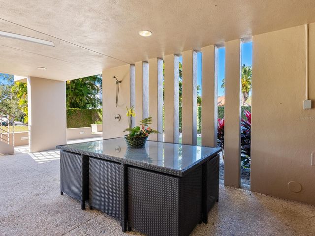 1404 KENILWORTH STREET, Sarasota, FL 34231