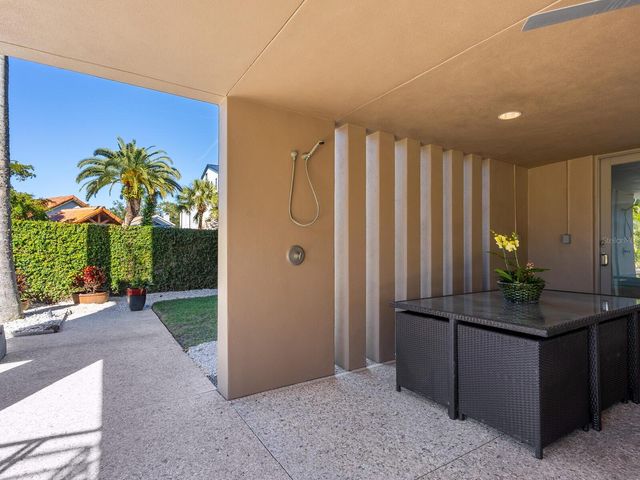 1404 KENILWORTH STREET, Sarasota, FL 34231