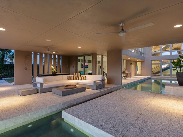 1404 KENILWORTH STREET, Sarasota, FL 34231