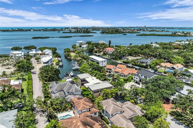 1404 KENILWORTH STREET, Sarasota, FL 34231