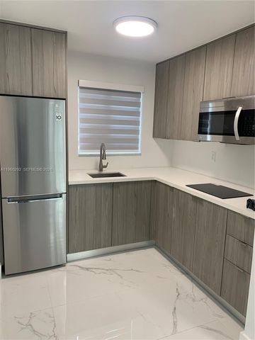 7843 NE 10th Avenue 2, Miami, FL 33138