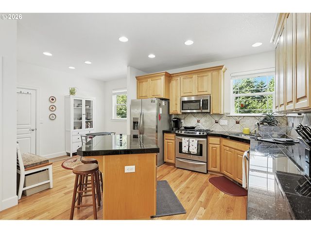 1001 Nw KASPAR Rd, Stevenson, WA 98648