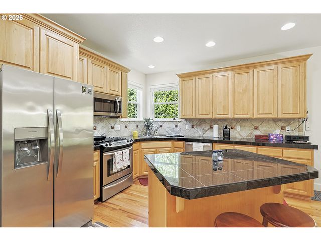 1001 Nw KASPAR Rd, Stevenson, WA 98648