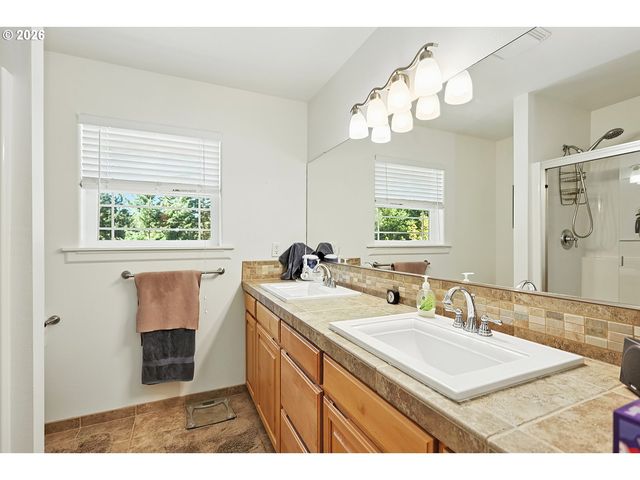 1001 Nw KASPAR Rd, Stevenson, WA 98648
