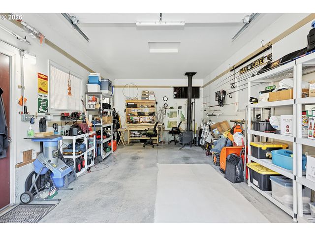 1001 Nw KASPAR Rd, Stevenson, WA 98648