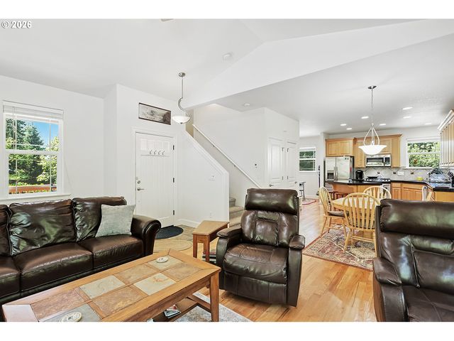 1001 Nw KASPAR Rd, Stevenson, WA 98648