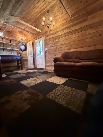 279 County Road 137, Riesel, TX 76682