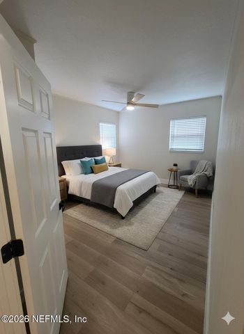 1857 BROOKVIEW Drive S, Jacksonville, FL 32246