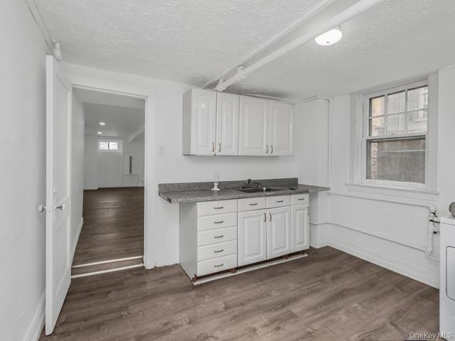 1062 Calhoun Avenue, Bronx, NY 10465