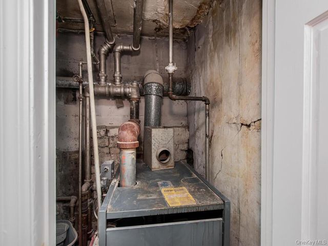 1062 Calhoun Avenue, Bronx, NY 10465