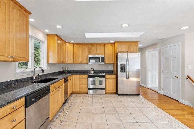 43 Perley Ave,, Peabody, MA 01960