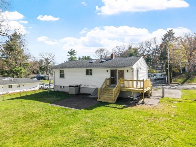 43 Perley Ave,, Peabody, MA 01960